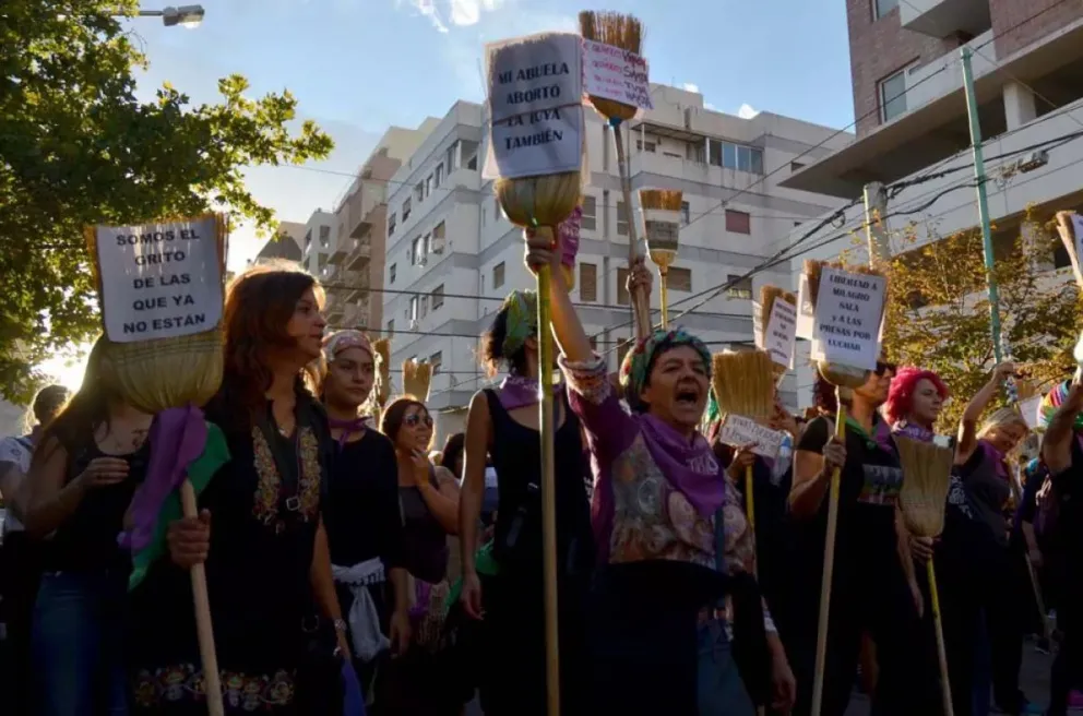 25N: La región se prepara para marchar contra la violencia de género