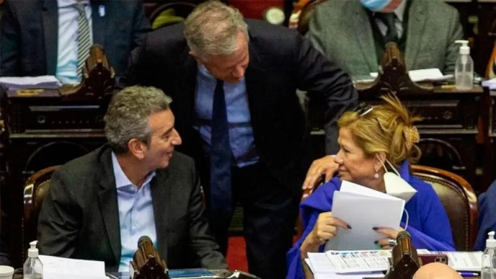 Fractura en el Interbloque Federal por el acercamiento de Randazzo a Milei