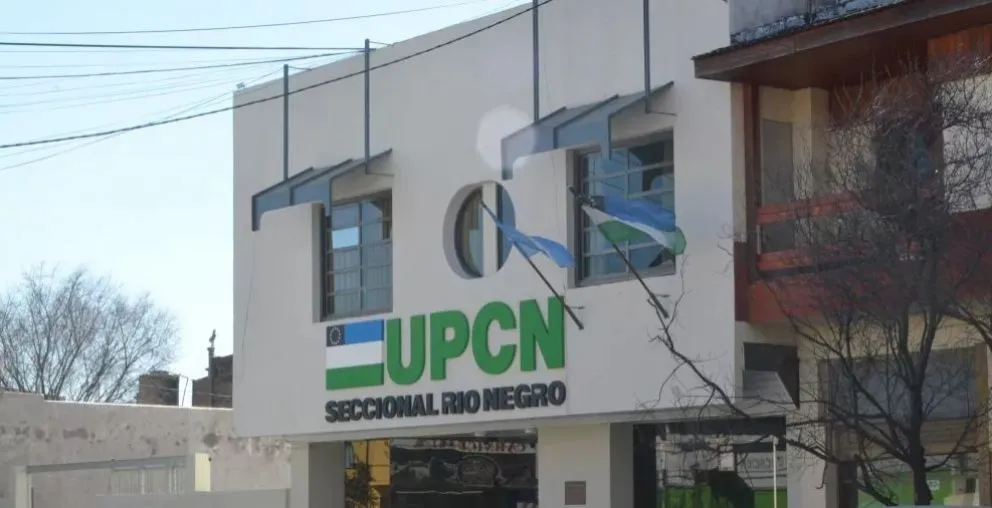 La UPCN rechazó la suba de 8,3% ofrecida y tachó de "tímida" la propuesta
