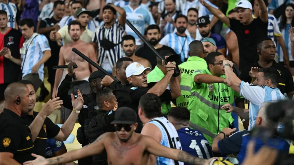 Represión a hinchas argentinos en el Maracaná: conoce el comunicado que emitió la Conmebol