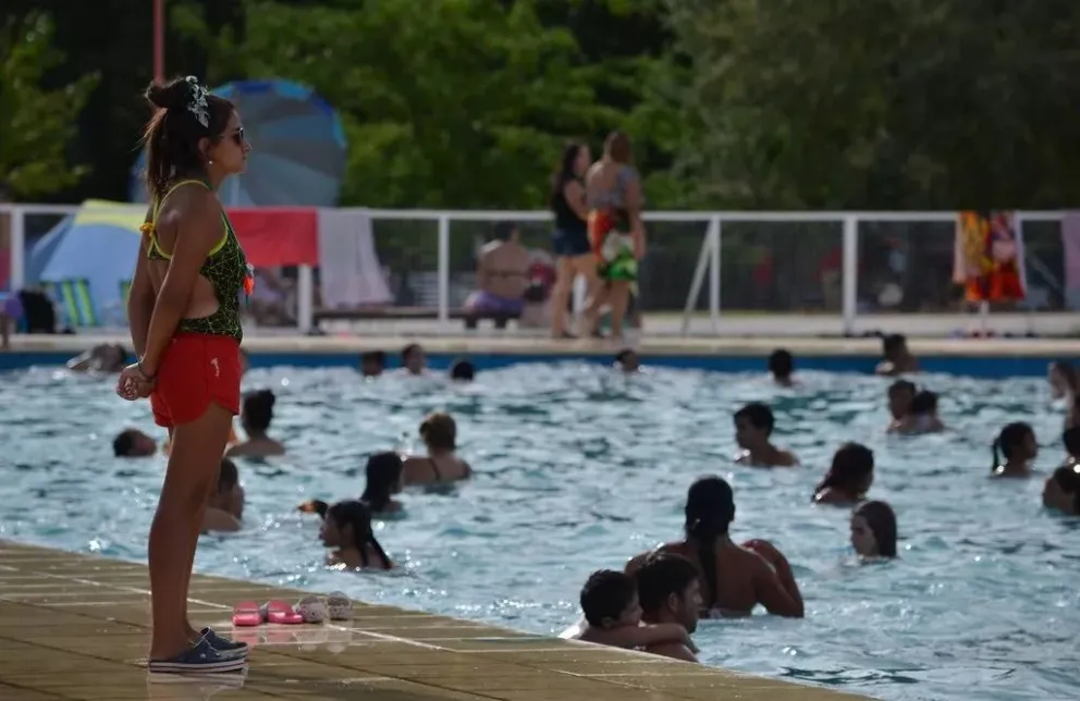   ¿Cuáles son las piletas habilitadas para bañarse en la ciudad? ¡enterate acá