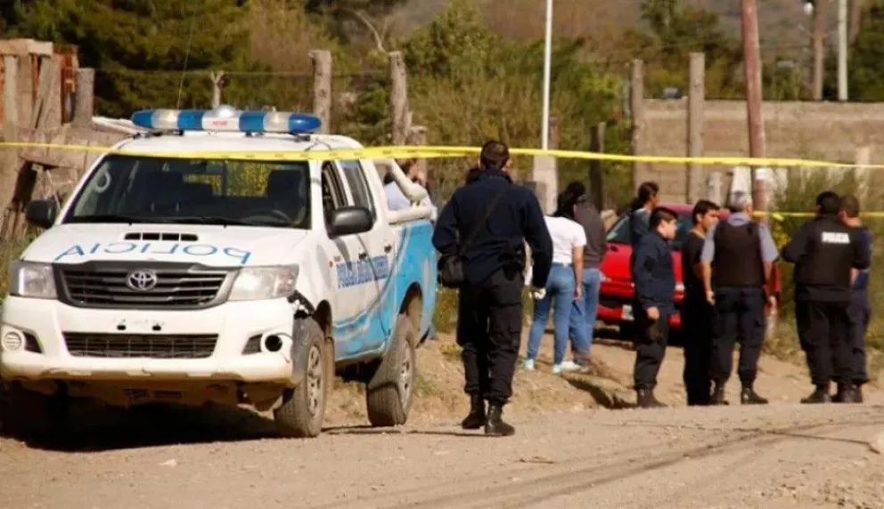 Un suboficial de la policía aceptó su culpabilidad en el violento ataque a su ex pareja
