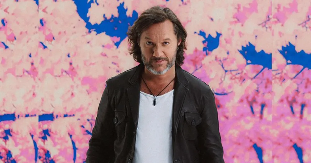 Diego Torres y Martina Díaz juntos en una romántica escapada a la playa