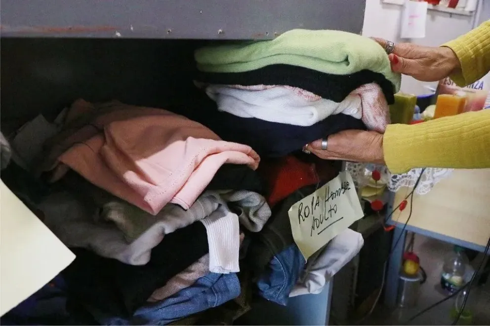 Los Centros comunitarios trabajan con la red de roperos solidarios 