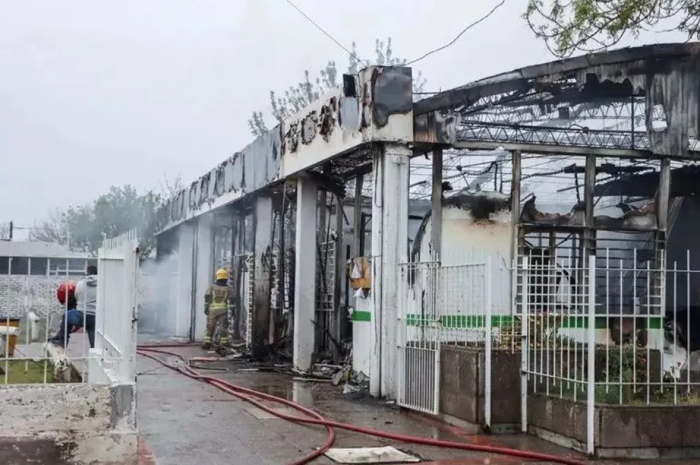 Comienzan los proyectos para reconstruir el Centro Don Bosco incendiado