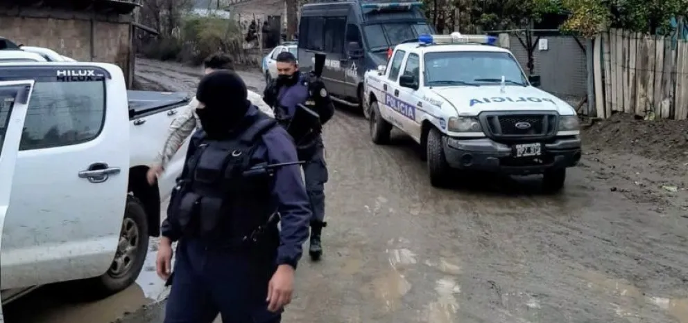 Buscaban drogas, encontraron imágenes de abuso sexual infantil