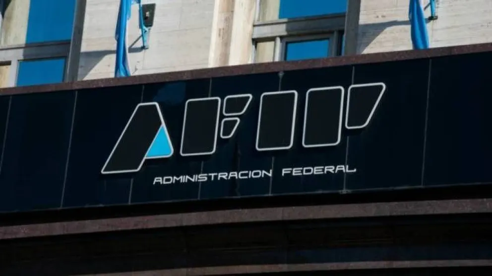 Los argentinos pagan alrededor de 50 impuestos, según un estudio
