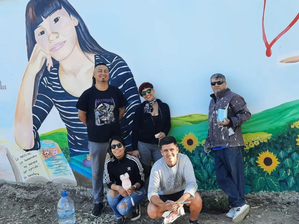 El mural que reclama memoria y justicia para Agustina en una calle cipoleña