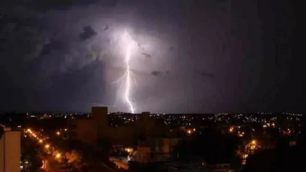 ¡Antes los alertas de tormentas, te contamos las precauciones que tenes que tener en cuenta!