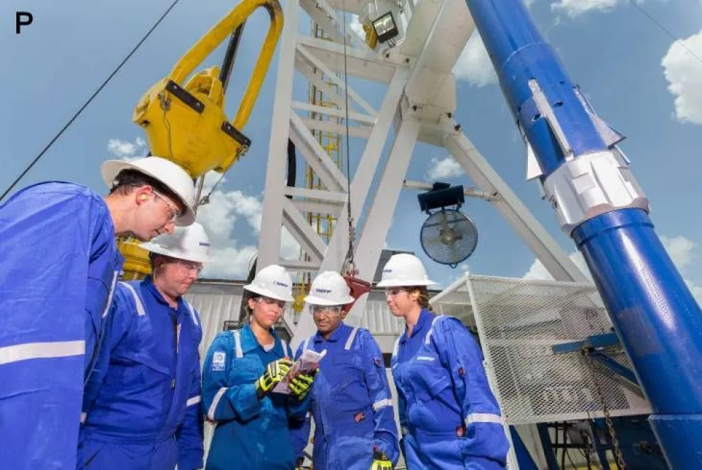 La Cámara de servicios petroleros se presenta con la participación de YPF y Aconcagua
