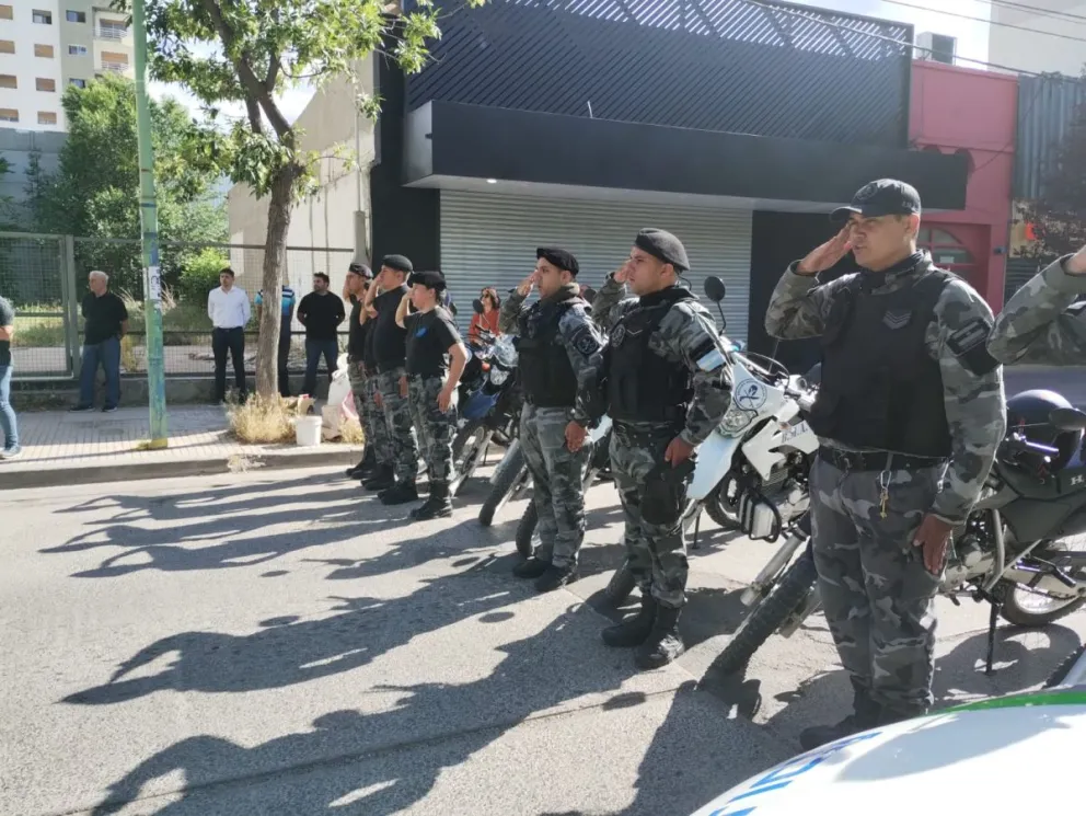 Celebraciones en Cipolletti en honor al Día de la Policía