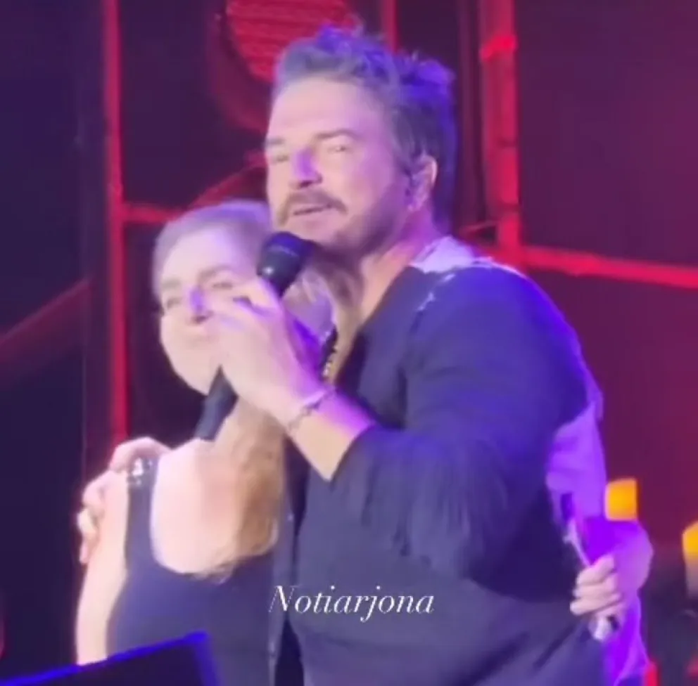 Cara a cara: Ricardo Arjona le cantó a un joven del Alto valle