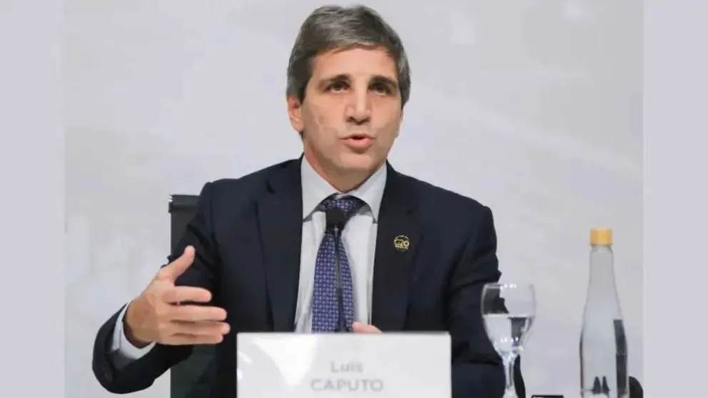 Estas son, una por una, las medidas económicas que Luis Caputo trabaja para anunciar este lunes