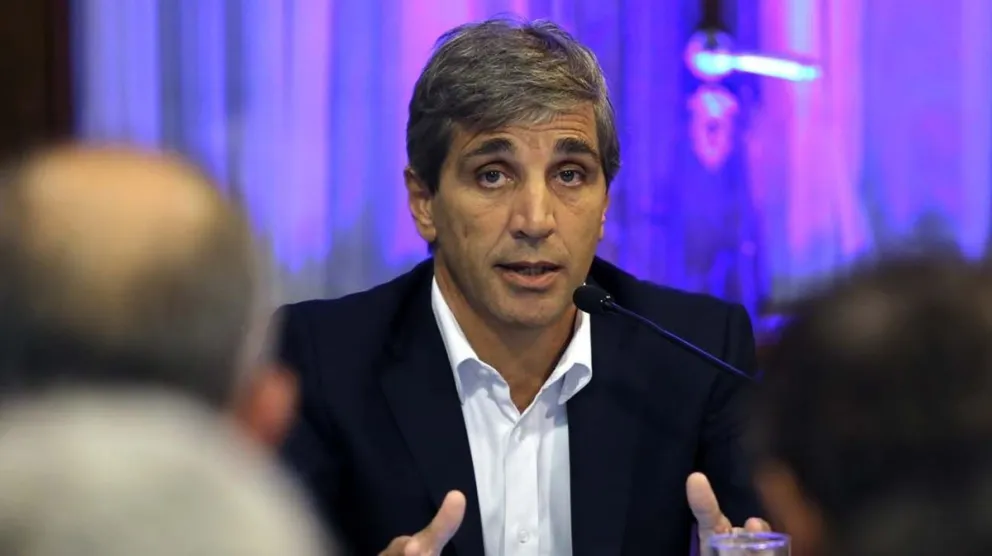 En espera: mañana Caputo dará las primeras medidas económicas