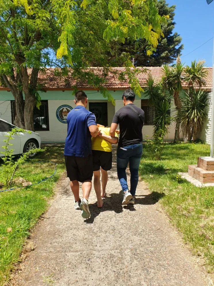 Atraparon al “Gringuito” Luna en Cipolletti, prófugo por secuestro y violación a una menor