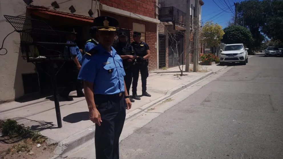 Intento de femicidio en Neuquén: Detienen al agresor y la víctima lucha por su vida