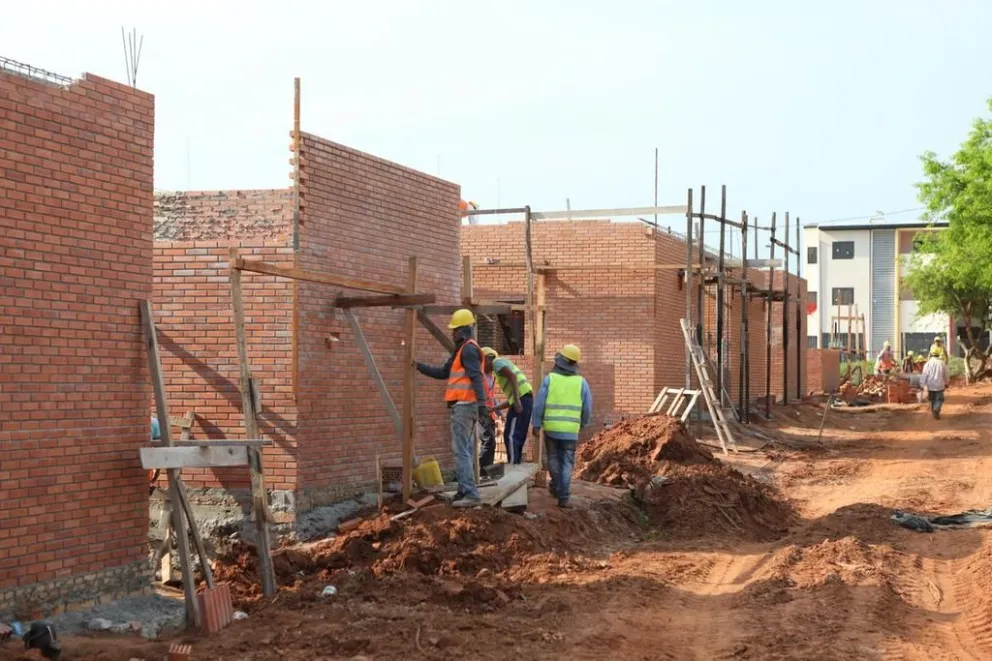 Desilusión en cooperativas: Sueños de vivienda en pausa