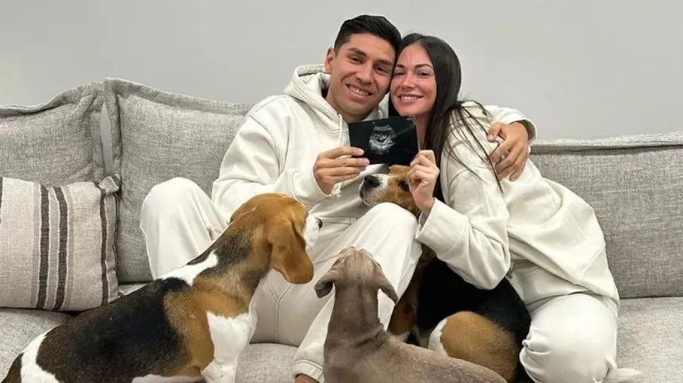 Gonzalo Montiel y su pareja esperan con alegría la llegada de su primer hijo