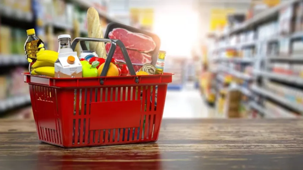 ¿A cúanto se irán los precios de la canasta básica tras la devaluación de Milei?