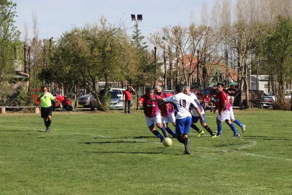 La Liga de Veteranos de la ciudad tendrá su premiación y cierre de año