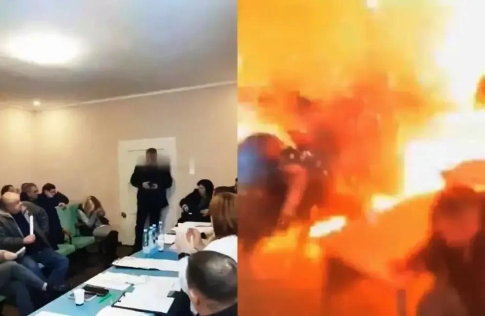 Un concejal provoca caos con la detonación de granadas en plena reunión: mira el video