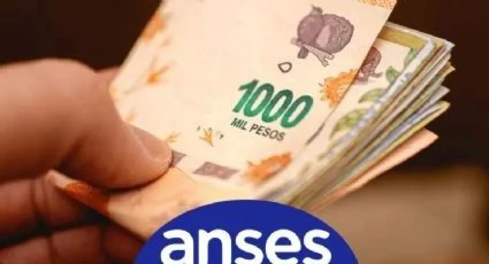 Cuánto cobrarán los beneficiarios de la AUH y de la Tarjeta Alimentar en enero