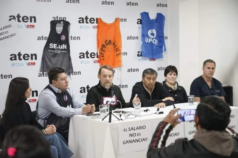 El Frente Gremial convoca a una movilizacion  ante el rechazo al DNU de Javier Milei