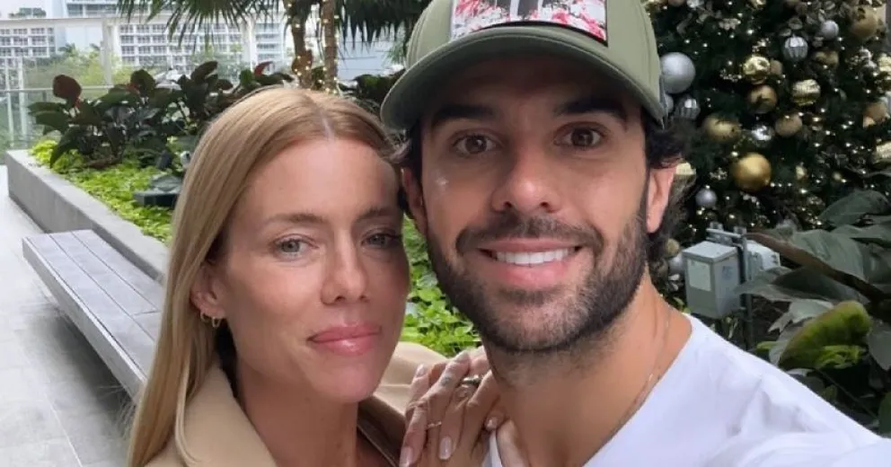 La inusual forma que tiene Manu Urcera de llevar su anillo de casado con Nicole Neumann