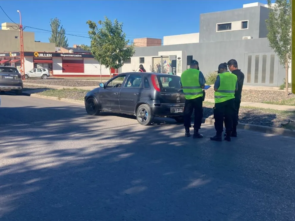 Importante presencia policial en diferentes sectores céntricos y barriales de Cipolletti 