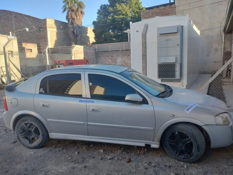 Control policial desbarató un encubrimiento de vehículo robado