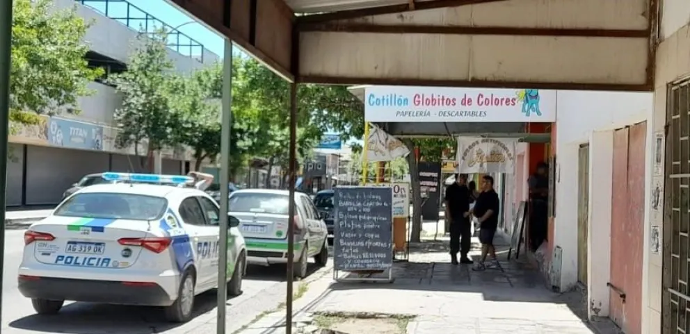 Secuestraron pirotecnia en un local comercial de La Esmeralda