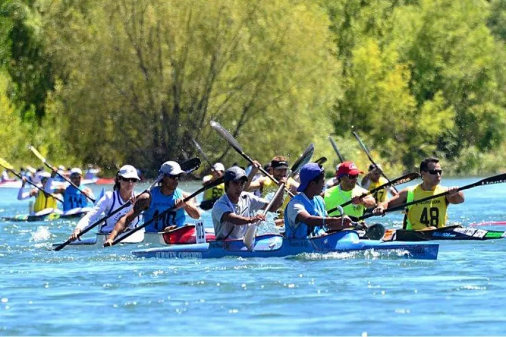 Últimos días para inscribirse en la 48° Regata del Río Negro