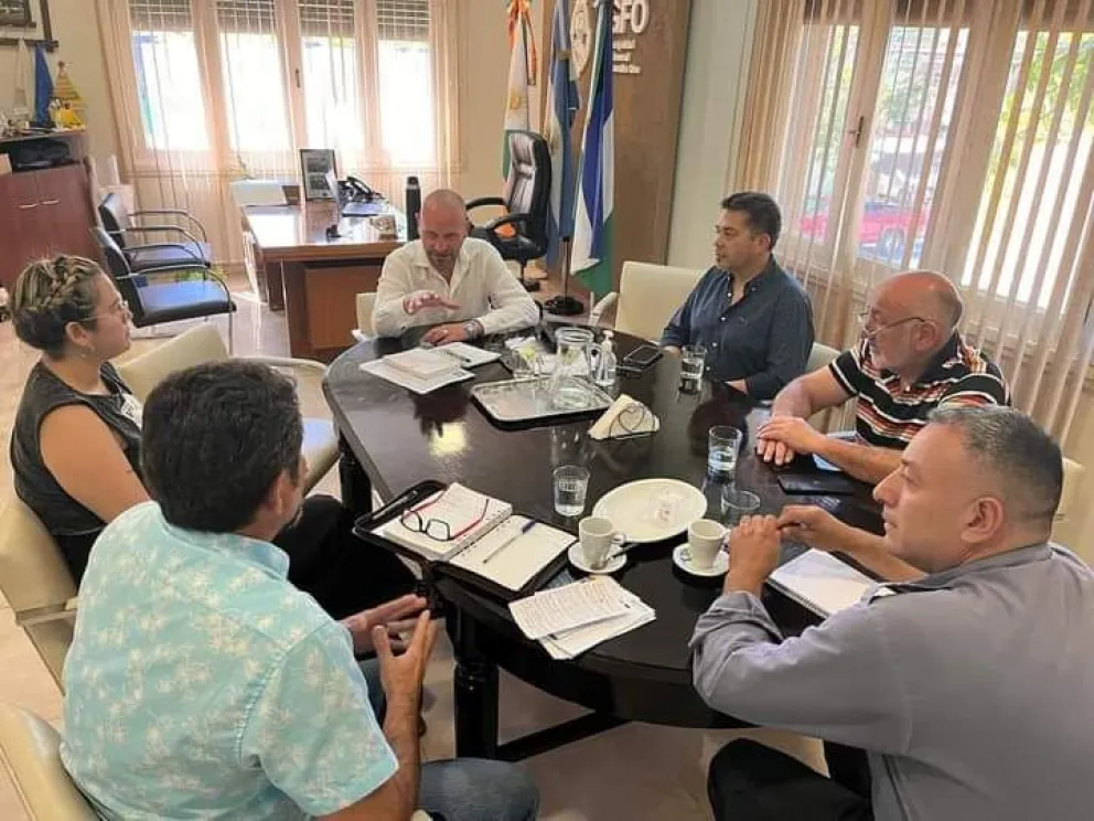 Fernández Oro sigue el modelo de Cipolletti y busca establecer un Consejo Local de Seguridad