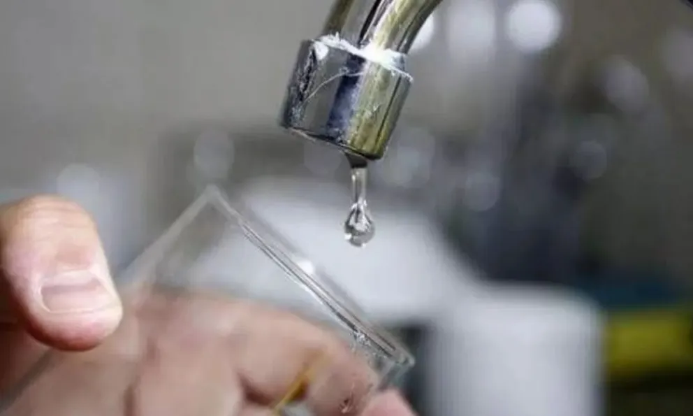 Frente a los días de calor solicitan hacer un uso racional del agua 
