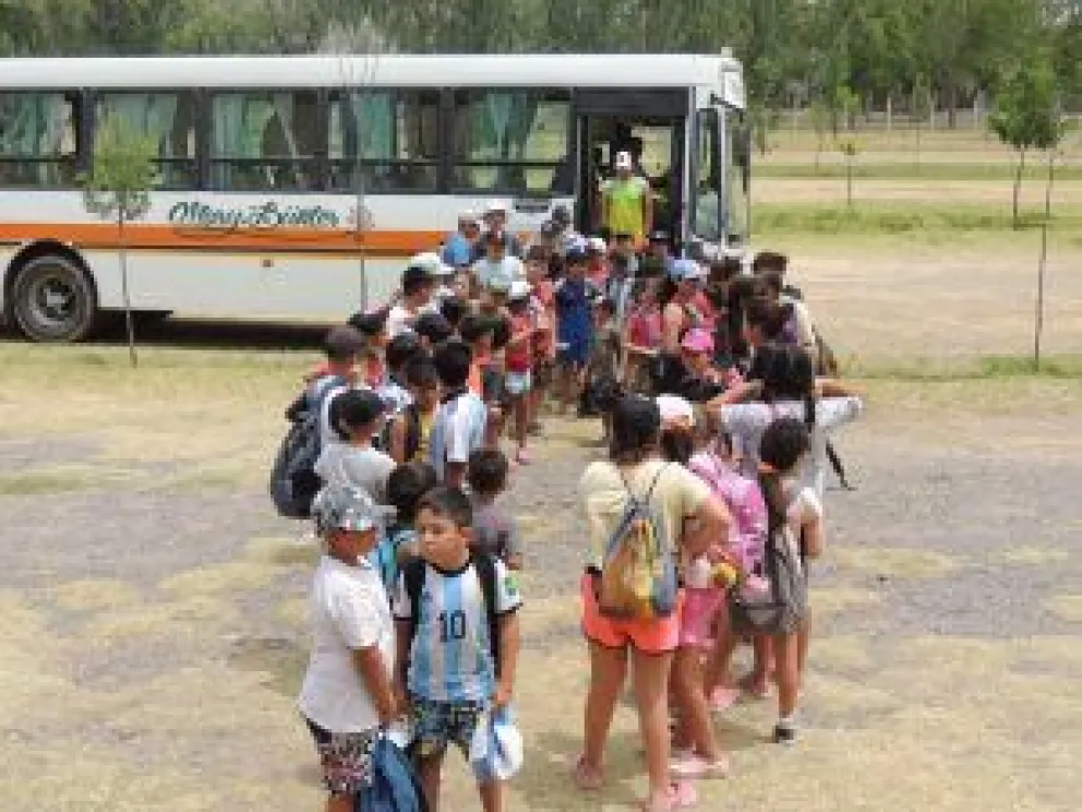 Por los costos del transporte público la comuna no llevará adelante las tradicionales colonias de vacaciones en Cipolletti