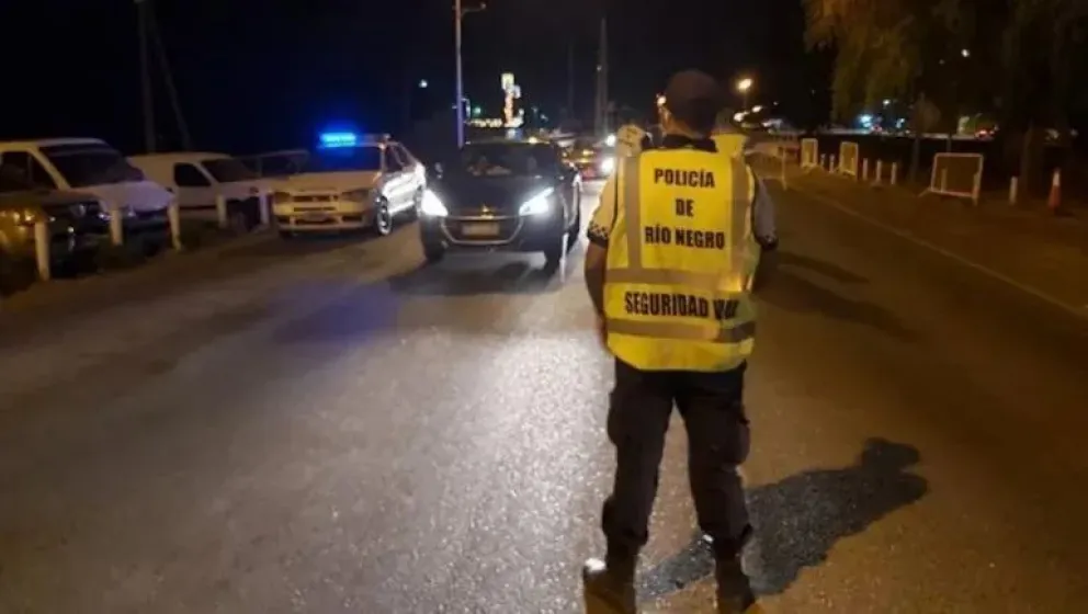 Detuvieron a cuatro conductores con alcoholemia positiva en la Ruta 22 