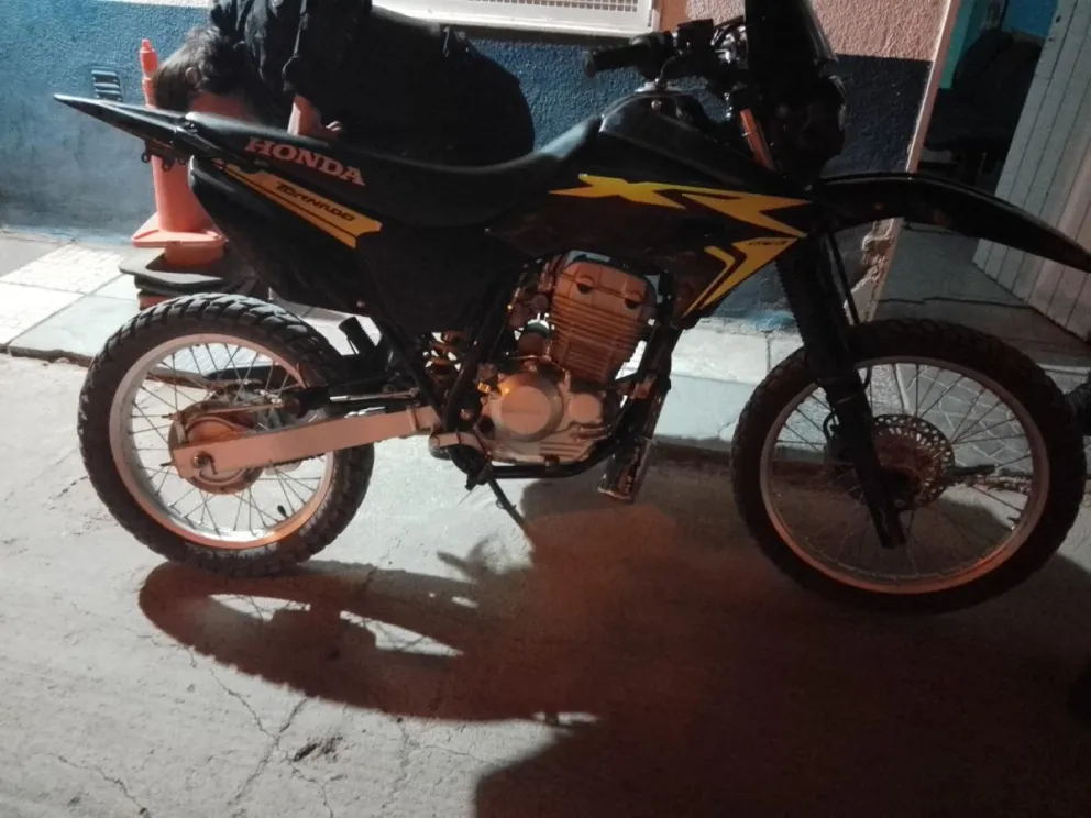 Lograron recuperar una motocicleta robada de una concesionaria