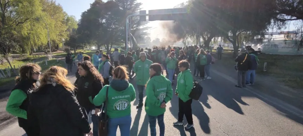 ATE cortará los puentes carreteros en protesta por mejoras salariales el próximo lunes
