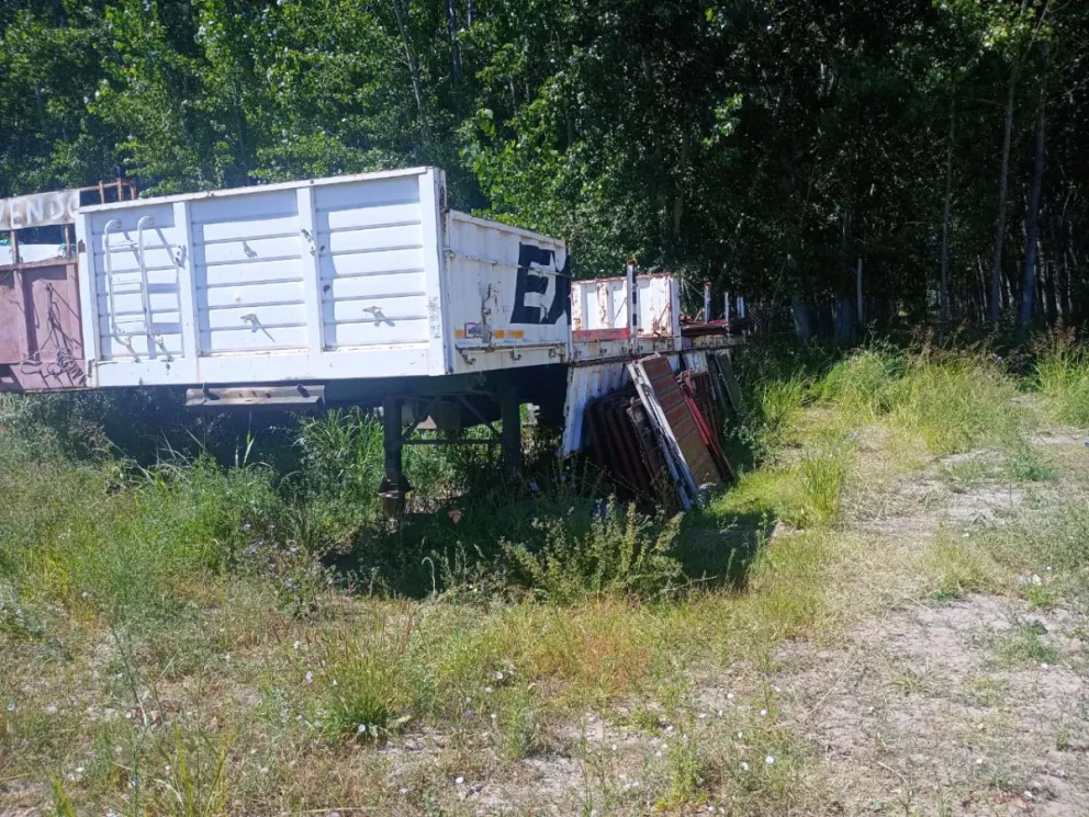 Policía recuperó dos bateas de camiones robadas en el Alto Valle