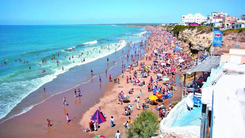 Las Grutas se posiciona entre los destinos nacionales de playa