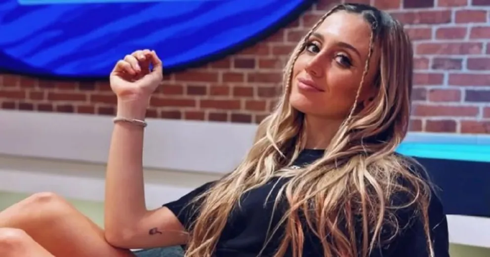 Morena Beltrán encendió las especulaciones con una misteriosa foto