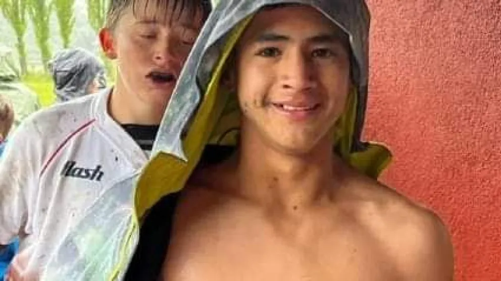 Gran dolor por la muerte de un adolescente en el río Limay