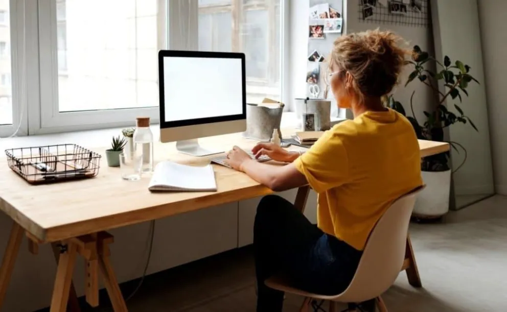 Importante empresa ofrece trabajo home office y paga más de un millón de pesos por mes