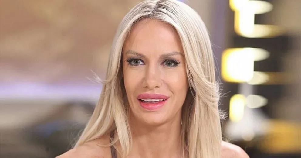Luciana Salazar muestra su secreto para estar saludable y la cantidad de pastillas que toma por día