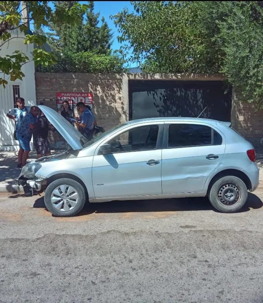 Un menor de edad robó un auto en Cipolletti y lo recuperaron en Huergo