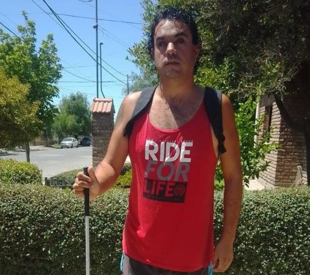 Matías y un angustiado pedido de ayuda para seguir viviendo