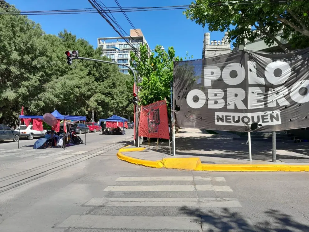 Las organizaciones sociales no acataron la orden de desalojo