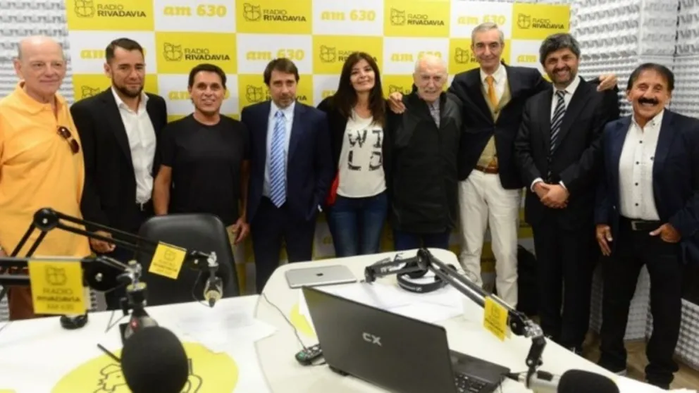 Despedido: reconocido conductor de radio se queda sin programa