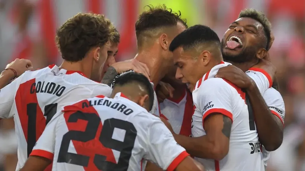 Copa de la Liga: River goleó a Vélez por 5 a 0