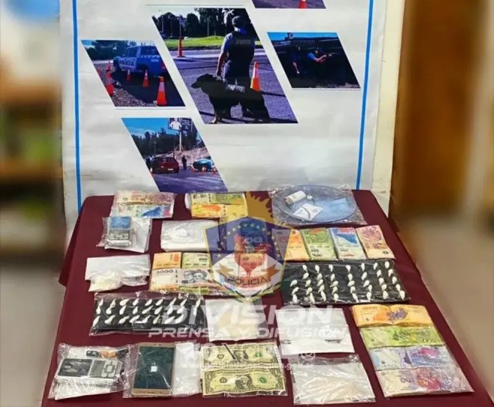 Desarticulan una red de narcotráfico y secuestran gran cantidad de estupefacientes